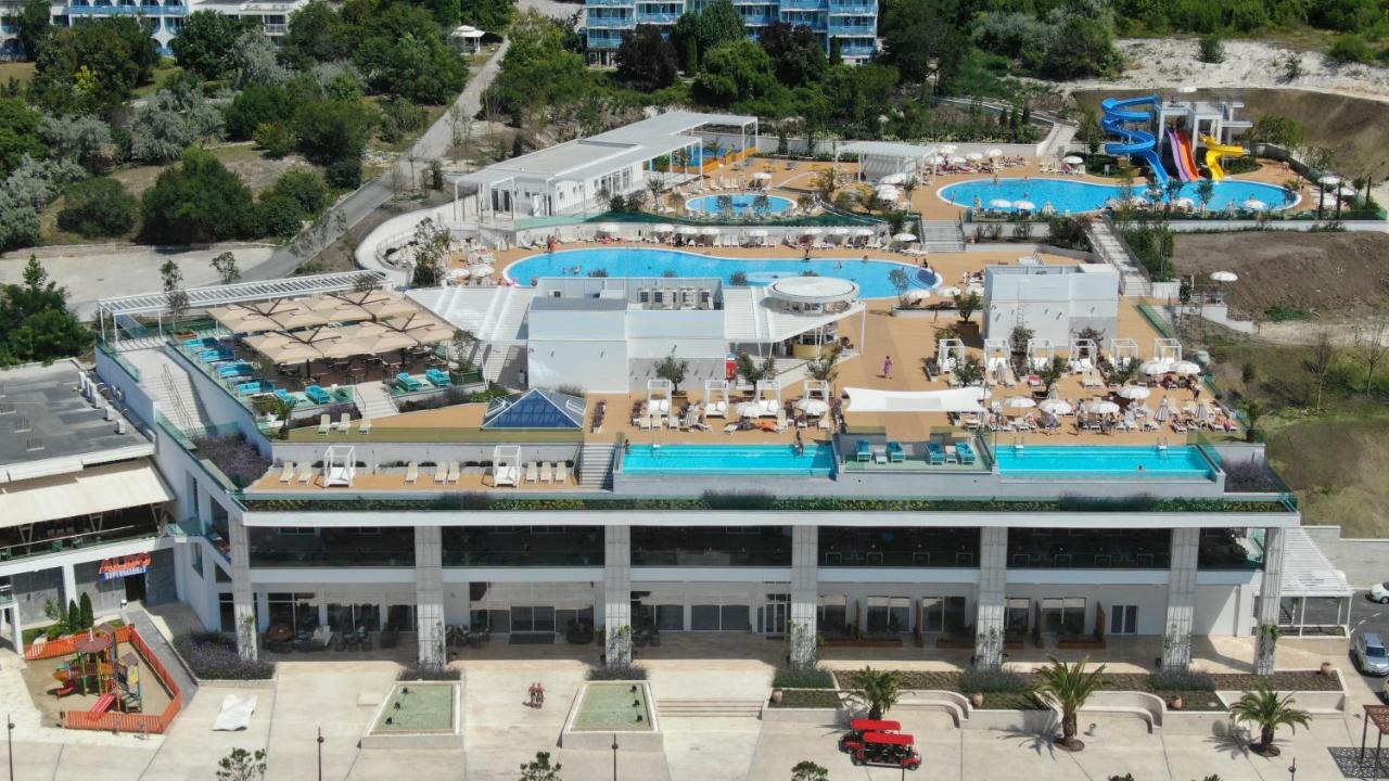 White Lagoon Resort Kavarna Exterior photo