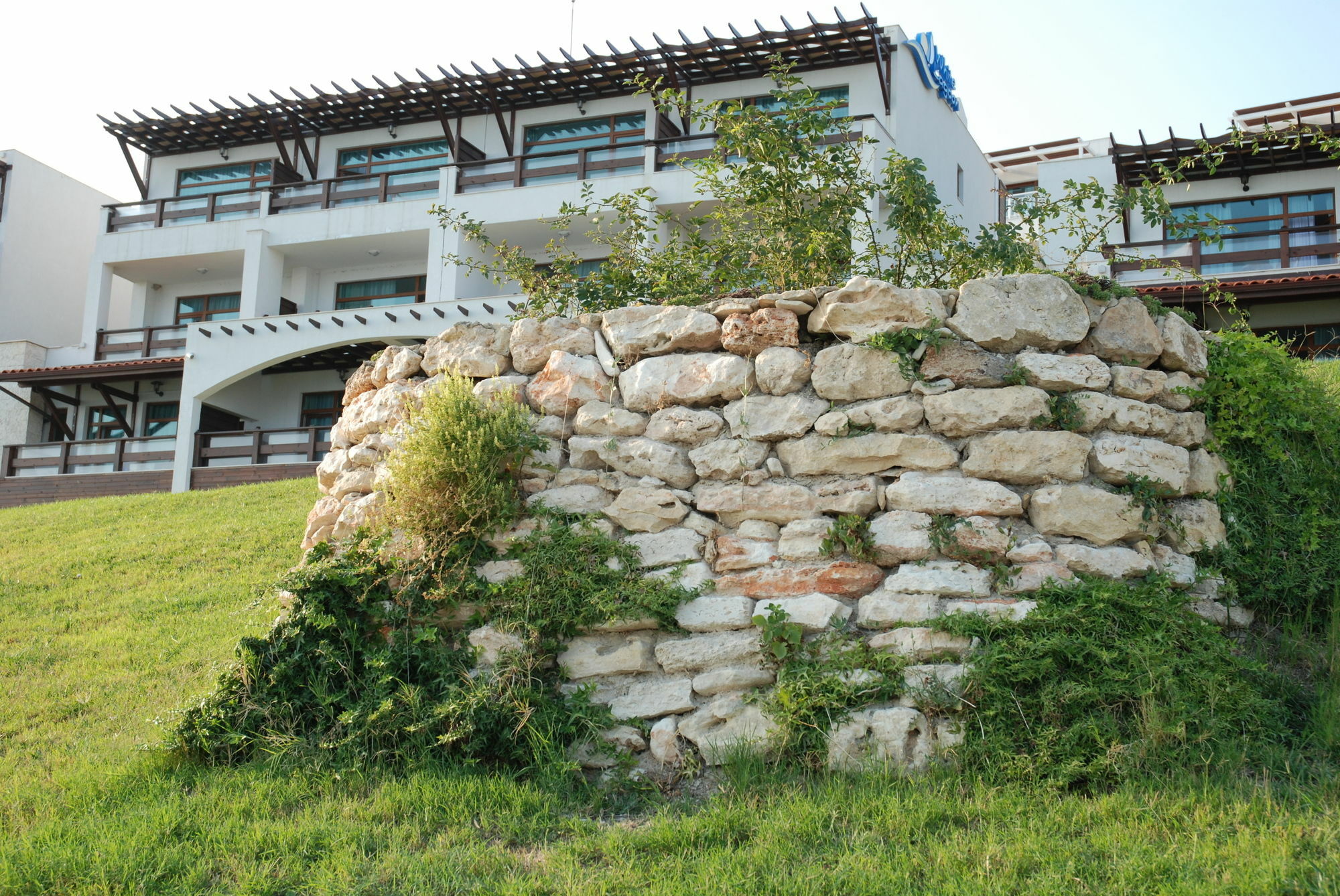 White Lagoon Resort Kavarna Exterior photo
